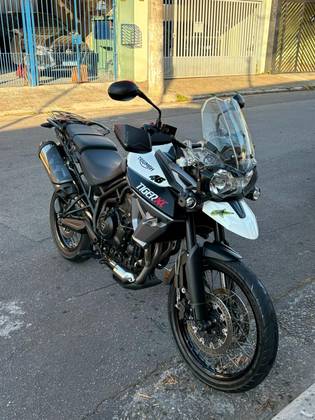 TRIUMPH TIGER 800XC TRIUMPH TIGER 800XC